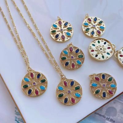 China FASHIONABLE Wholesale Round Shape Micro Zircon Gold Plated Brass Coin Charm Pendant for sale