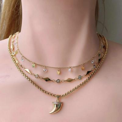 China 2021 New Trendy Dangling Women Wolf Tooth Charm Fashionable Gold Plated OX Horn Charm Necklaces Pendants for sale