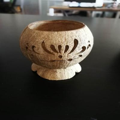 China 2018 China HOT DESIGN COCONUT CUPS HOME DECOR CARVING CRAFT COCONUT PRODUCT for sale