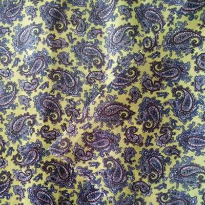 China Chinese supplier beige printed taffeta fabric waterproof for interlining for sale