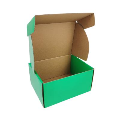 China Recyclable Custom High End Strong Tuck Top Mailer Cardboard Box For Underwear Storage Packaging for sale