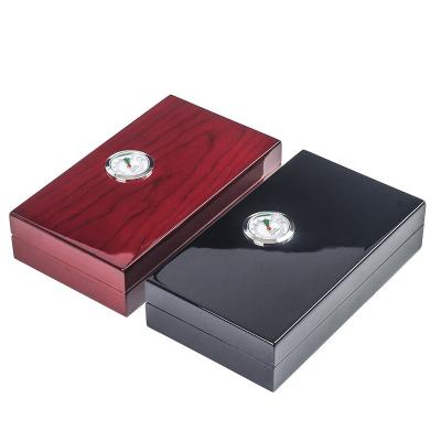 China Rectangular Humidity Control Varnish Cigar Packaging Rigid Boxes With Customization Available for sale