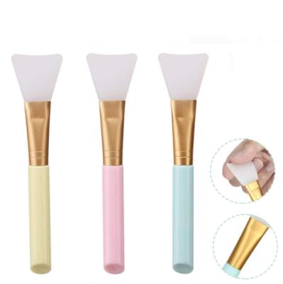 China Angular Blush Hot Selling Face Mask Face Mask Plastic Different Color Face Mask Plastic Brush Cheap Plastic Brush for sale