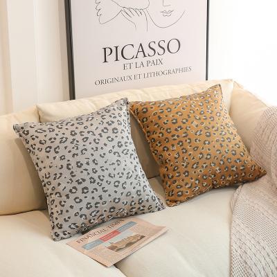 China Amazon hot sale high quality animal print leopard double-sided anti-pilling jacquard pillowcase sofa cushion cover for sale