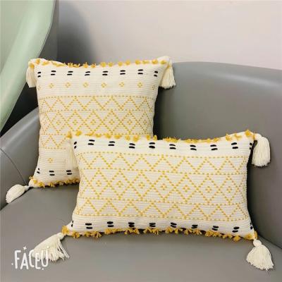 China Sustainable Ecorative Pillows Tribal Boho Woven Tufted Pillow Case 18x18 Tile Cover With Tassels For Sofa Couch Car Living Room for sale