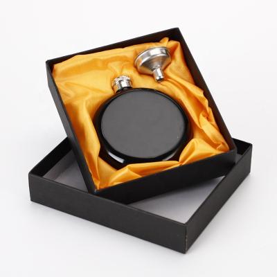 China Best Minimalist Round Circle Square Shaped Black Custom Hip Flask And Opener Gift Set For Man Groom Wedding for sale