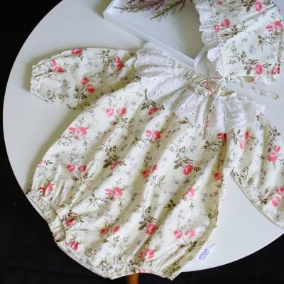 China 100% Cotton Spring And Autumn Vintage Floral Cotton Long Sleeve Romper Overalls For Babies With Hats for sale