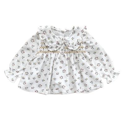 China Customized Spring Anti-pilling Tops Cotton Long Sleeve Smocked Shirt With Floral For Baby Lapel Swept Doll Shirt for sale