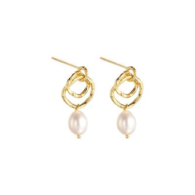 China 2021 New Fashion Double Circle Pearl CLASSIC Silver Freshwater Pearl Earrings for sale