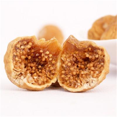 China Whole Taste Sweet Snacks Red Fruit Dried Fig Half And Green Skin Freeze Dried Fig Fruit for sale