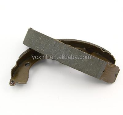 China 04495-52020 no noise original manufacture quality spare parts brake shoe for K2342 PLATZ (NCP1_ for sale