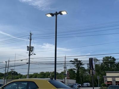 China Commercial Parking Lot Street Lights Pole Lamp 300w AC 347v 480v 5000K 36797Lm for sale