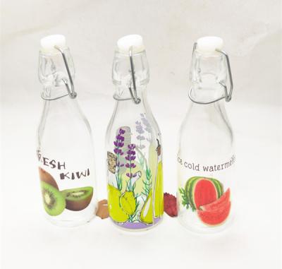 China Clear 500ml Viable Glass Bottle With Clip And Chalkboard Stick Decal, Glass Bottle For Oil/Olive for sale