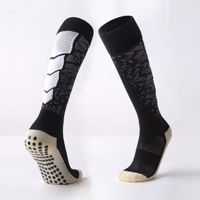 China Sustainable Custom Football Socks Non-Slip Knee High Soccer Socks Striped for sale