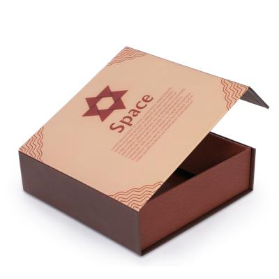 China Luxury Reused Paper Boxes Logo Folding Magnetic Gift Box Custom Folding Cardboard Materials With Magnet Lid for sale