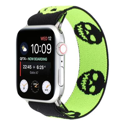 China Designed for Wearing and Sports Activity 2020 New Fashion Design Elastic Woven Daily Braided Solo Loop For Apple Watch Band 42mm 38mm 44mm 40mm Without Closure for sale