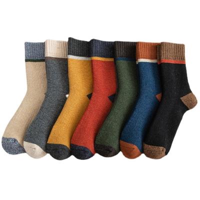 China Anti-slip Cheap Sale Sample Hot Terry Mens 100% Merino Wool Socks for sale