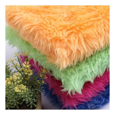 China Fashionable Wholesale Acrylic Long Fake Hair Polyester Animal Fur Fabric for sale