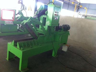 China Waste Tire Cutting Machines Rubber Blocks Strips By Two Pcs Blades for sale