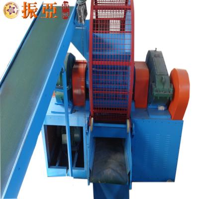 China Hydraulic Tyre Shredding Machine / Waste Tire Shredding Machine 19Rpm Speed for sale