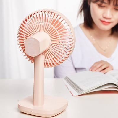 China DC5V Rechargeable Table Fans Bedroom Battery Operated Desk Fan for sale