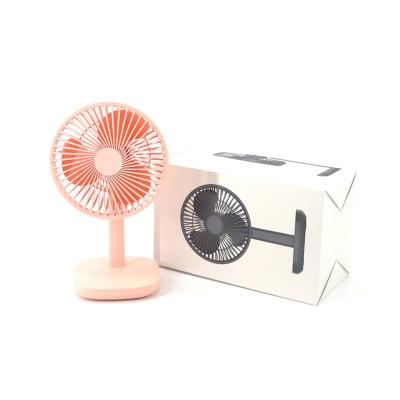 China Indoor Rechargeable Table Fans 190x130x35mm 300 Times Cycle Life for sale