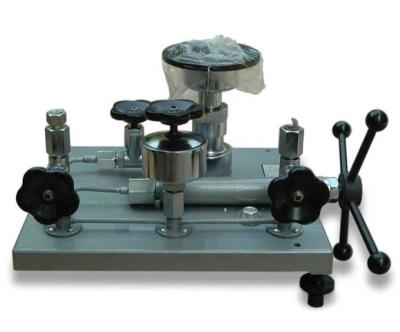 China Tungsten Carbide 0.1-6Mpa Piston Deadweight Tester YS-60 For Precision Pressure Gauge for sale