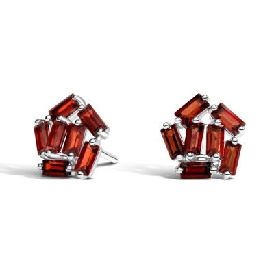 China Custom White Gold Baguette Garnet Cluster Stud Earrings for sale