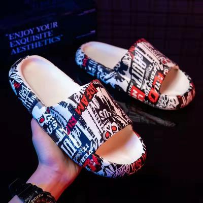 China 2022 White Printing Men's Sandals Casual Swimming Shoes Lightweight Beach Damping Slips Slippers for Women and Men for sale