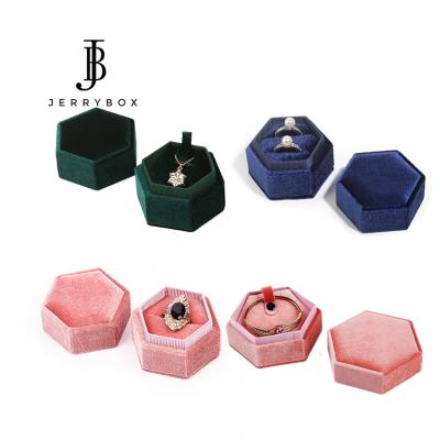 China Ring/Necklace/Bracelet Customized Logo Velvet Hexagon Jewelery Box for sale