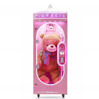 China Dreamland Coin Operated Pinks Date Scissors Game Machine Crane Claw Machine Cut Prize Toys Machine for sale