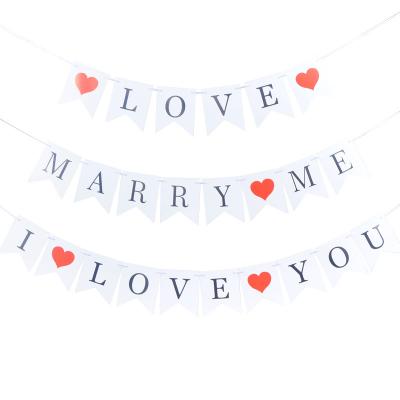 China Wholesale Paper Romantics Stand Proposal Decorate Banner Fish Tail Pull Flag Wedding Marry Me Letter Love Word Banner for sale