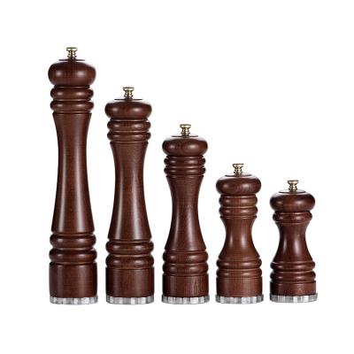 China Sustainable Grinder Cutlery Oak Wood Salt And Pepper Grinder Set Refillable Grinder Adjustable Coarse for sale