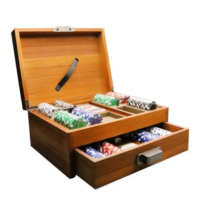 China Morden Customized Entertainment One-Stop High Quality Wooden Poker Chips Sets Box for sale