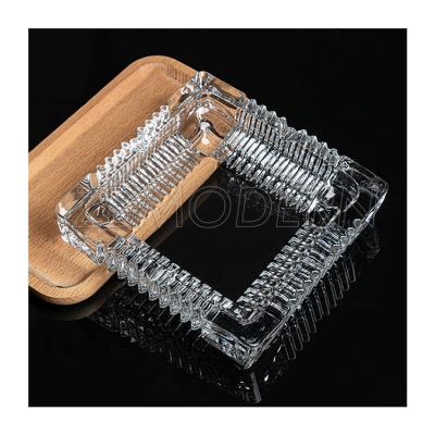 China Custom Wholesale High Quality Crystal Glass Ashtray Banquet Conference Glass Smoking Upper Desk for sale