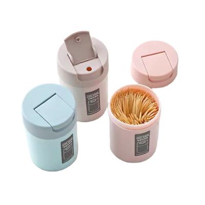 China Factory Price Disposable Wooden Toothpicks OEM Oral Clean Bamboo Wooden Toothpicks In Holder for sale