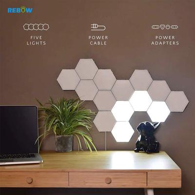 China Modern Rebow Drop Shipping Modern Sensitive Touch RGB Panels Hexagonal Led Creative Light Wall Lamp for sale