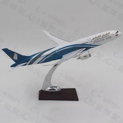 China 1:200 Business gift special sales gift simulation passenger customization Boeing 787 Oman aviation aircraft model display static for sale