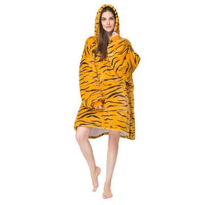 China Sherpa Textile Woman Man Thermal Home Oversized Plush Luxury Kids Christmas Over Sized Fleece Hoodie Wearable Blanket for sale