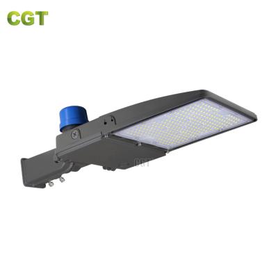 China ROAD 75 street light 100 150 200 240W led parking lot shoe box light with photocell for sale