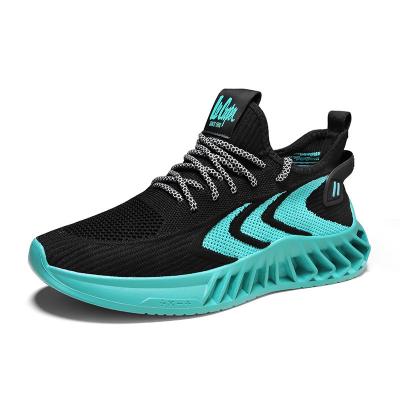 China 2021 fashion trend new sports men's shoes wholesale casual running shoes for sale