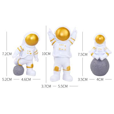 China 2022 artificial new fashion decoration toy ornament for bedroom and living room 3piece set astronaut decoration ornament for sale