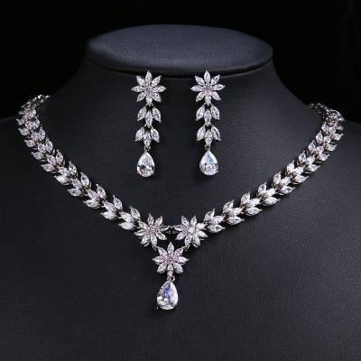 China Fashion Long Floral Zircon Bridal Necklace Earrings Set Wedding Jewelry Set Bridal for sale