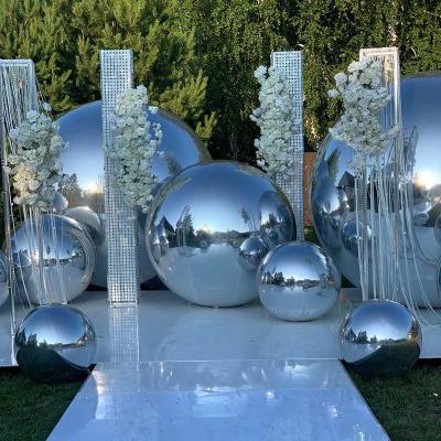 China Hanging Giant Sphere Sealed Gold Silver Inflatable Mirror Ball Balloon for Decoration Christmas Silver Mirror Sphere Balls Disco for sale