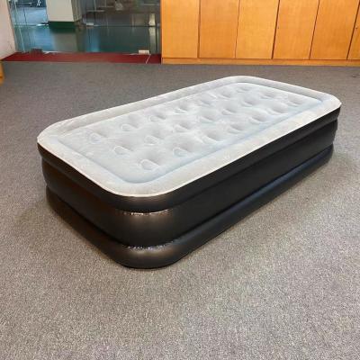 Chine Commercial Dormir matelas d'air Pour voyager en plein air Lit gonflable pliable à vendre