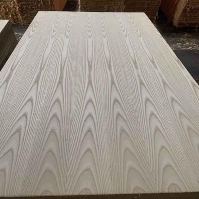 China Cherry Ash Black Walnut Red Oak Best Quality Commercial Plywood Wood Modern Veneer for sale