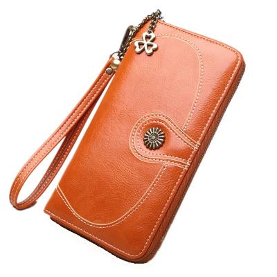 China New Design Waterproof Wholesale PU Leather Vintage Purse Pocket Zipper Wallet Women Purses Clutch Purses for sale