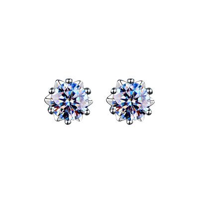 China 50point/1carat luxury light diamond valentine earring for women for sale