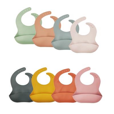 China Baby Bib BPA Free Waterproof Soft Silicone Baby Bibs Baby Feeding Stuff Solid Feeding Burp Cloths Cartoon Dinosaur Print Boy Girl Bibs for sale