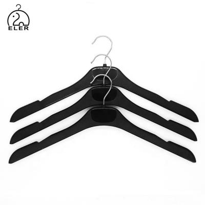 China Non-slip wholesale plastic adult hanger display clothing store classic plastic hanger for sale